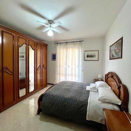 אנגוילרה סבציה Appartamento Tra Il Borgo E Il Lago מראה חיצוני תמונה