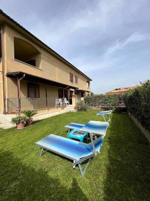 אנגוילרה סבציה Appartamento Tra Il Borgo E Il Lago מראה חיצוני תמונה