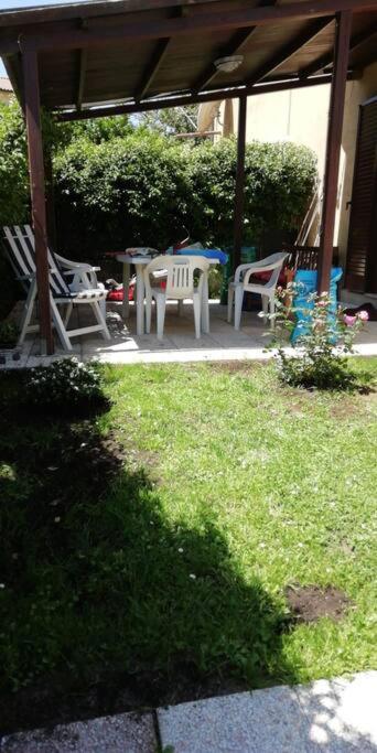 אנגוילרה סבציה Appartamento Tra Il Borgo E Il Lago מראה חיצוני תמונה