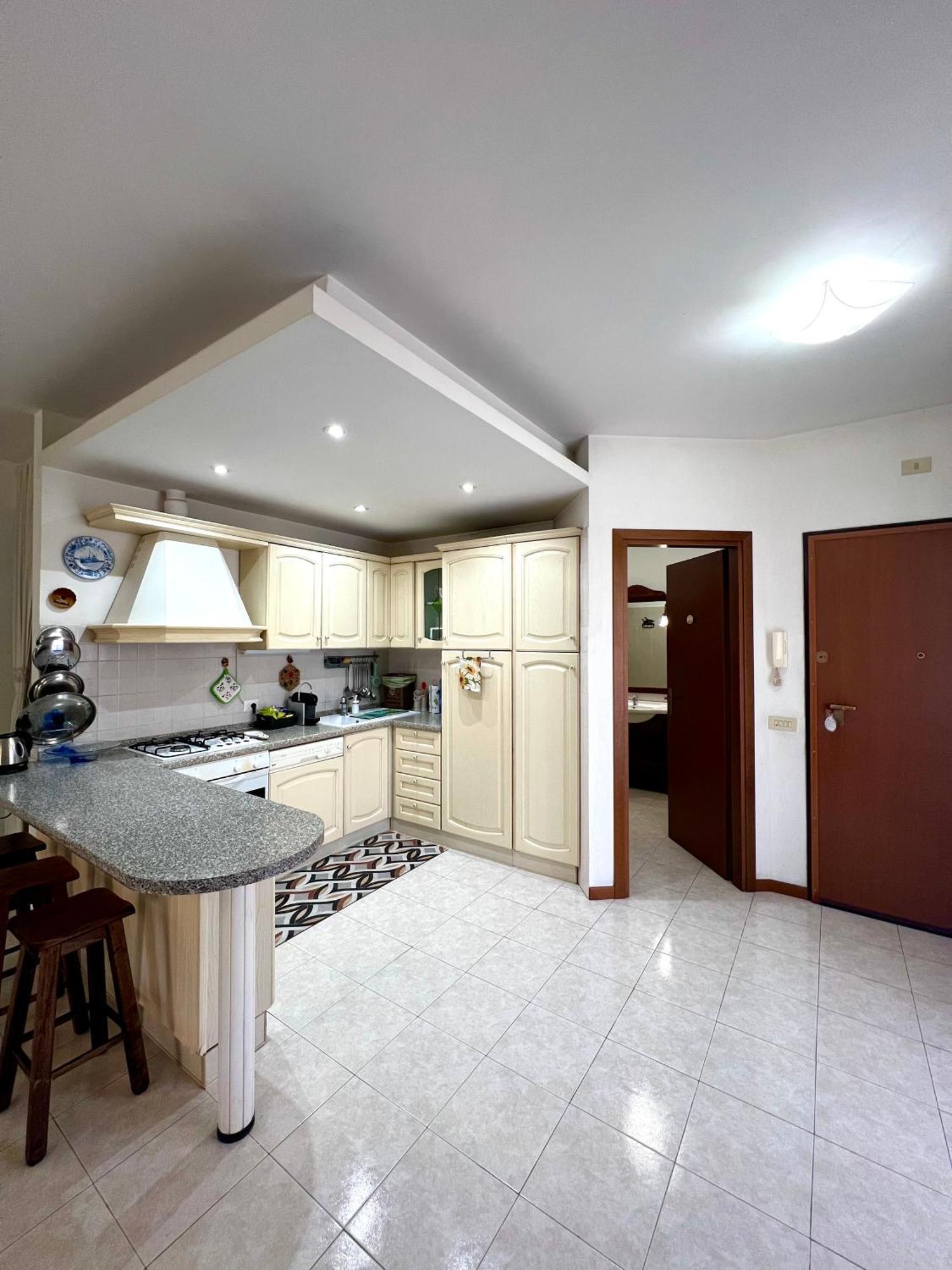 אנגוילרה סבציה Appartamento Tra Il Borgo E Il Lago מראה חיצוני תמונה